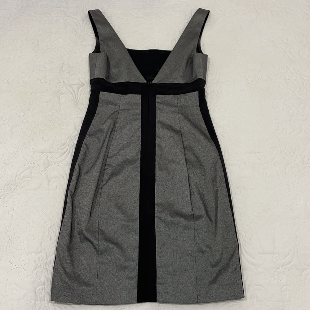 BEBE Dress, lined dress. - Picture 2 of 3